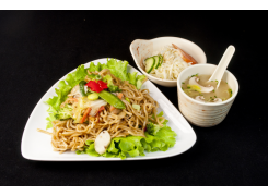N10 nouilles sautées aux légumes